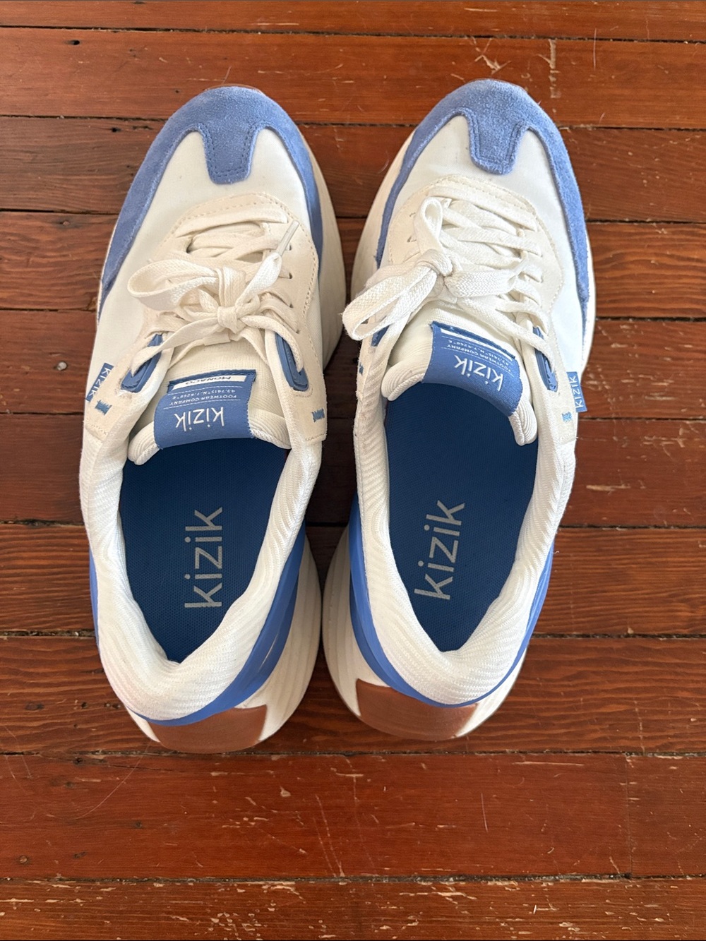 Kizik Men's White & Light Blue Casual Lace-Up Sneakers